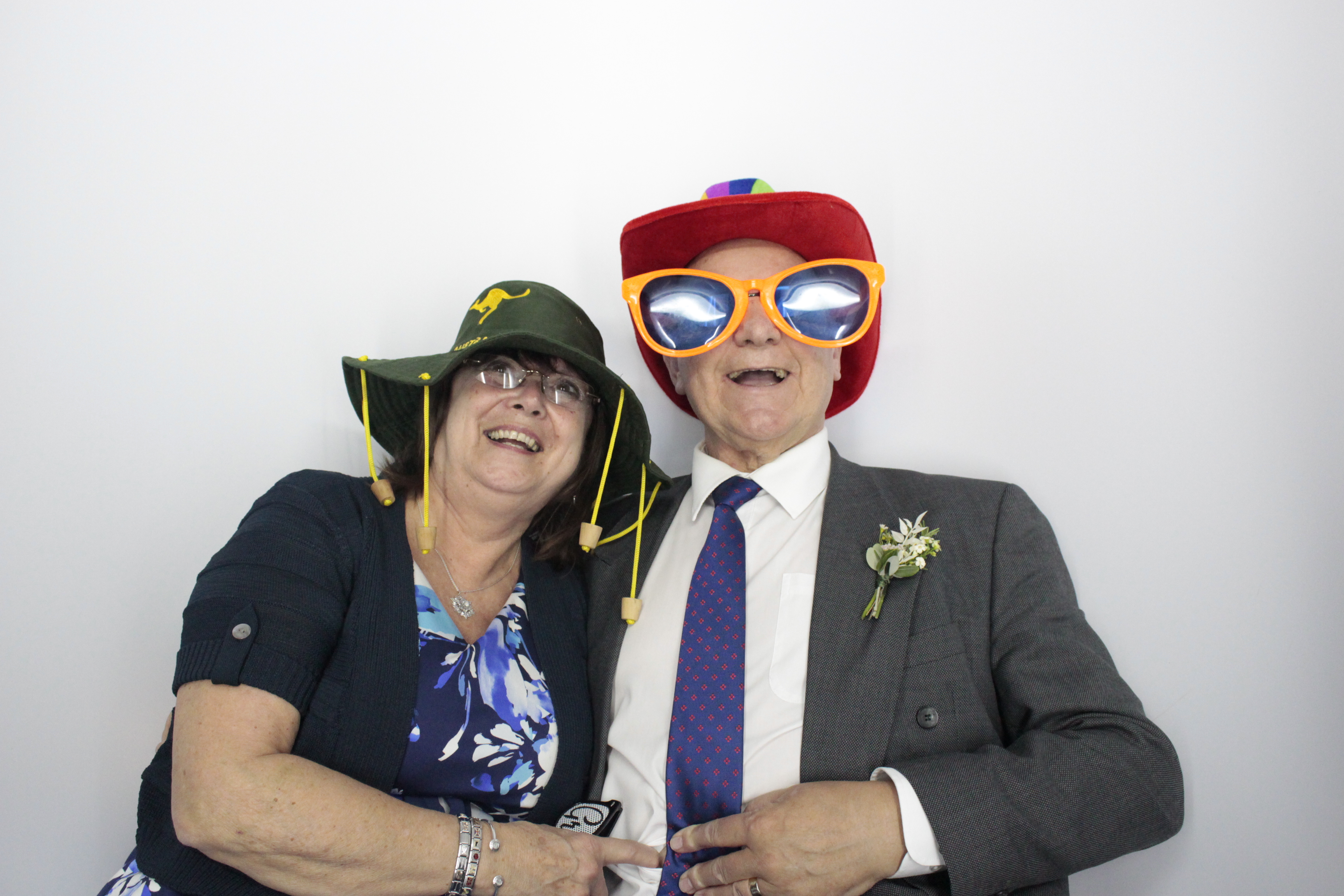 Chelsea & Matthew's Wedding | View more photos from the event at gallery.myphotoboothexperience.co.uk/u/MyPhotoBoothExperienceLtd/Chelsea-Matthews-Wedding